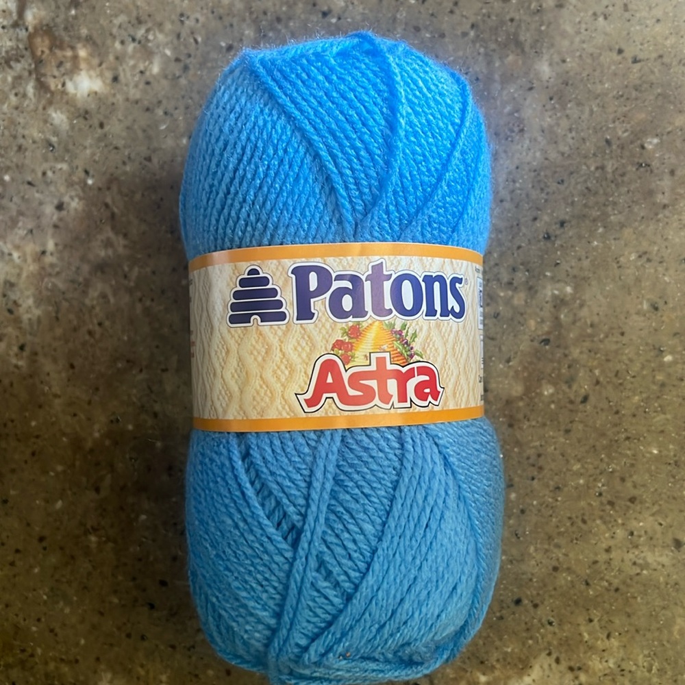 PATONS ASTRA YARN 1.75 oz 161 yds MEDIUM BLUE